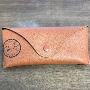 Ray-Ban Tan Glasses Case and Cloth